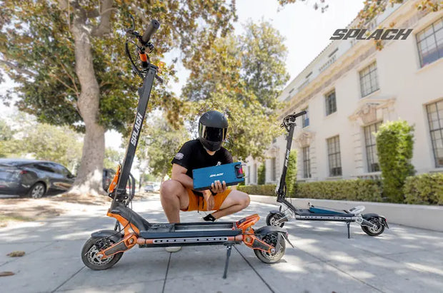 Pre-Order! SPLACH Mukuta: An E-Scooter with Detachable Battery & Power Bank in One