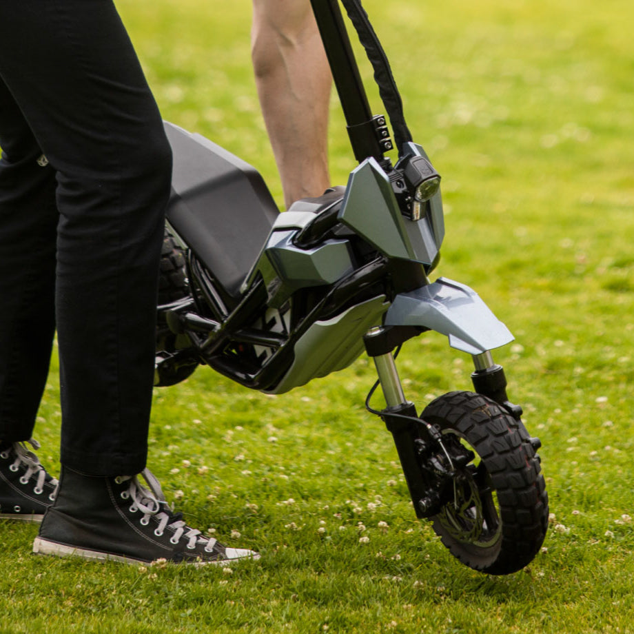 SPLACH TRANSFORMER - A Transformable Motorbike-like E-Scooter – SPLACH Bike